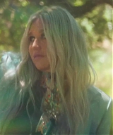 y2mate_com_-_Kesha__Learn_To_Let_Go_Official_Video_1080p_058.jpg