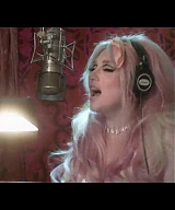 y2mate_com_-_Kesha__Rainbow_Official_Video_720p_186.jpg